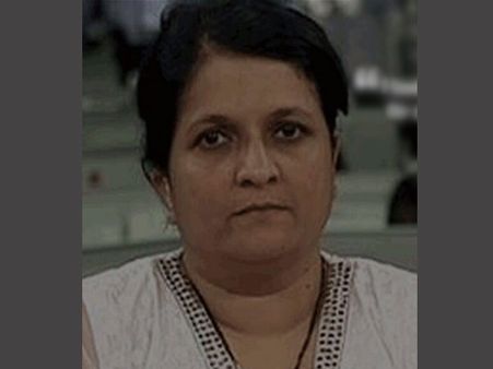 Former AAP leader Anjali Damania begins fast to seek Khadse's ouster