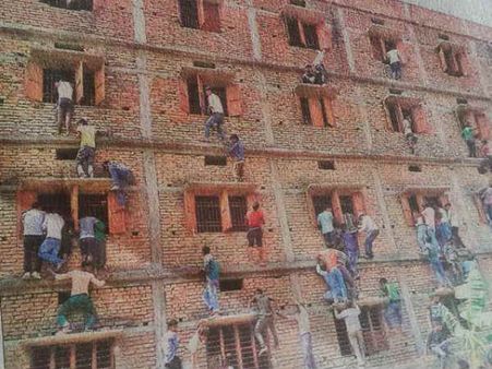 Bihar govt curbs mass copying, but loses badly in pass percentage