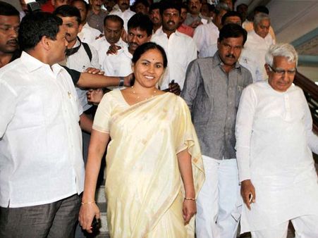 In a long run, BJP's Shobha Karandlaje may emerge as Karnataka's Jayalalithaa