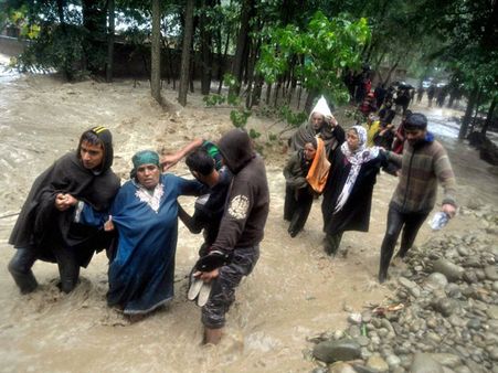 3 die in flash floods, house collapse in Jammu