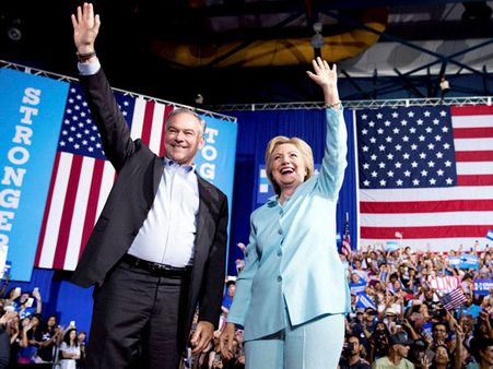 US Democratic National Committee Chair to resign after convention