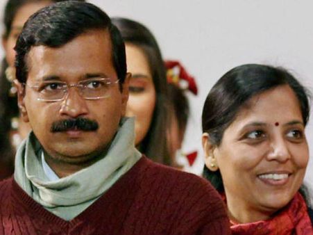 Kejriwal's wife takes voluntary retirement from IRS