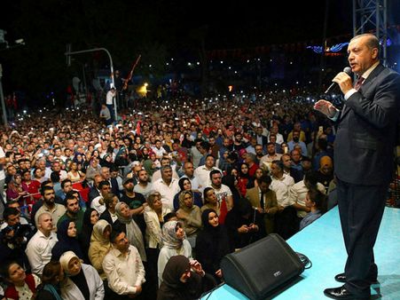 Post-coup attempt, Turkey suspends 15,200 education ministry personnel