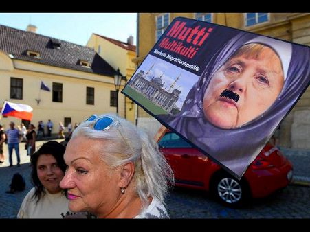 Assassination attempt on Angela Markel foiled