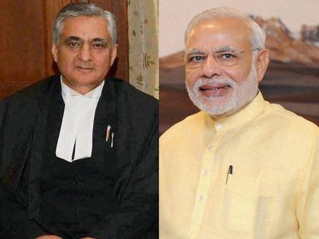 Government, SC must get on with business, not spar: Experts