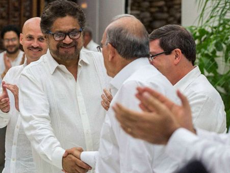Colombian government, rebels reach historic peace agreement