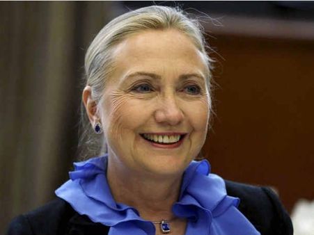 Pramukh Swami built good faith, community founded on Vedic values: Hillary