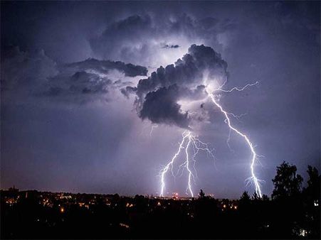 Lightning strike kills two police constables in Bihar