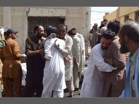 Pakistan to continue military operations against terrorists