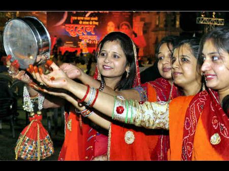 95% Indian women can’t choose their life partners, reveals survey