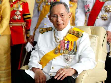Thai king, world's longest-serving monarch dies