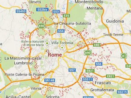 Boat with 1,100 migrants, 17 corpses reaches Sicily