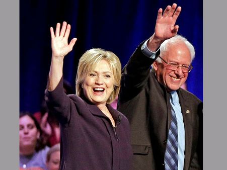 US votes: Bernie Sanders votes for Hillary Clinton