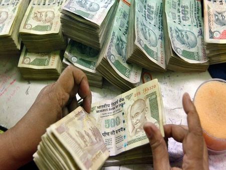 TN transport corporation staff exchange notes, arrested