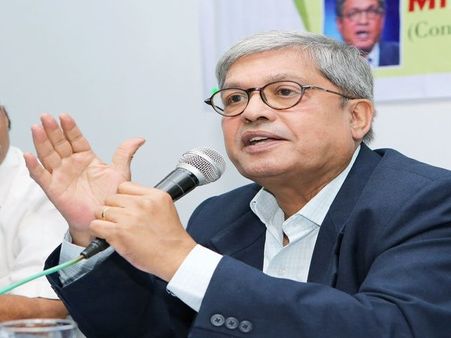 Senior journalist Dileep Padgaonkar passes away