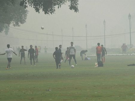 SC seeks action plan from centre to check rising pollution levels in Delhi