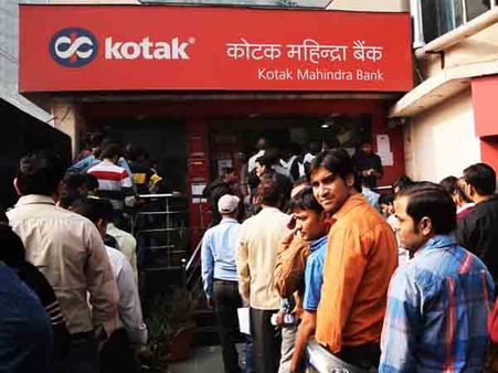 No cash, no queues but cashless pain continues