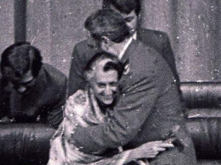 Photos: Fidel Castro with world leaders