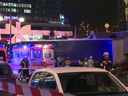 Berlin lorry deaths: Police probe probable terrorist strike