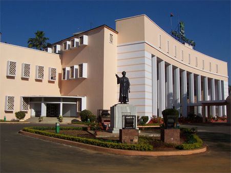 Odisha Assembly witnesses unruly scenes