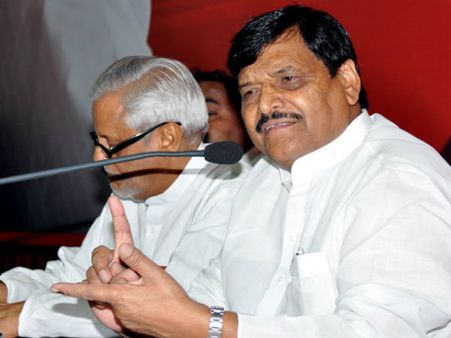 Some people misleading party top brass for selfish motives: Shivpal Yadav
