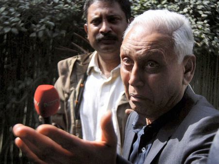 AgustaWestland: SP Tyagi granted bail, asked to co-operate