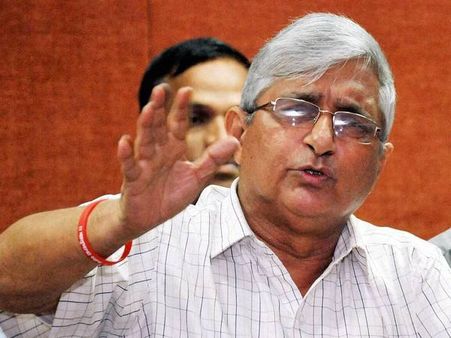 Goa: Velingkar ready to work as swayamsewak, dissolves rebel faction