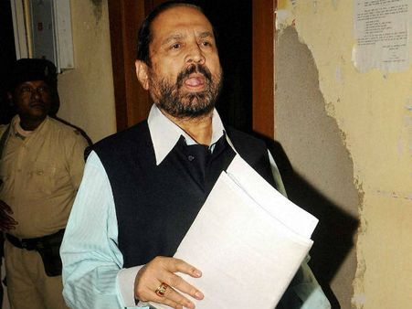 Suresh Kalmadi declines IOA post