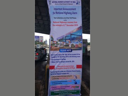 Use plastic money, e-Wallets to make toll payments