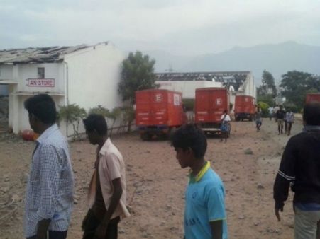 17 feared dead after fire breaks out at fireworks factory in Trichy