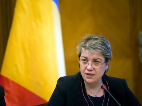 Romania could see 1st female Muslim prime minister