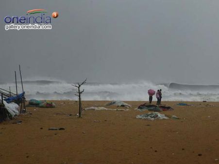 Cyclone 'Vardah' weakens into a low pressure: Met Office