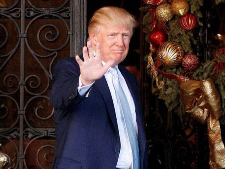 50 top officials of Obama administration to continue under Trump