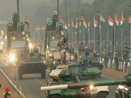 Dhanush artillery gun showcased at Republic Day parade