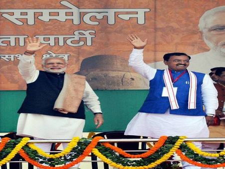 BJP dubs feud in Samajwadi Party as a 'staged drama'