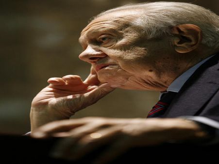 Former Portuguese president Mario Soares passes away