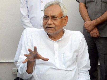 Bihar: Nitish rejects BJP demand to postpone human chain event