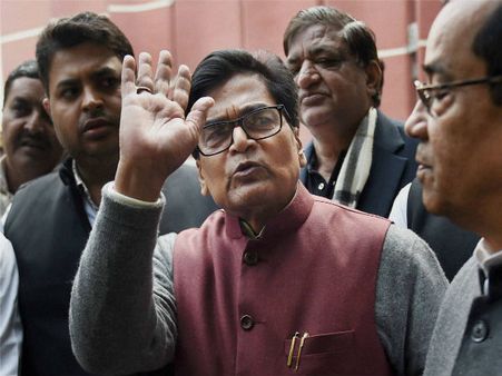 Ramgopal Yadav hints at grand alliance in UP