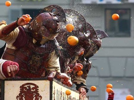 In Pics: Battle of oranges has Italian town 'juiced'