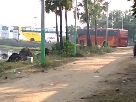 TN political crisis: MLAs NOT in illegal detention, govt tells HC