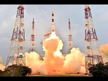 China should learn from India's frugal space programme, says a daily