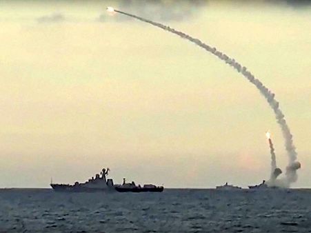 Iran tests S-300 air defence system