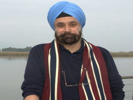 Indian envoy meets Trump in Oval Office               