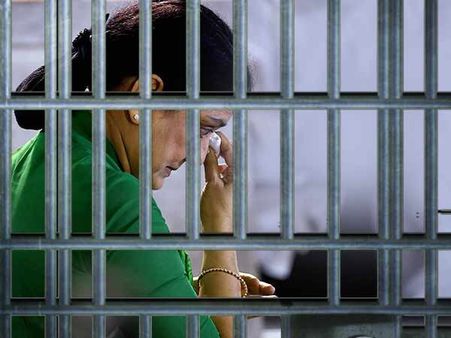 Watch: Sasikala Natarajan enters Bengaluru jail