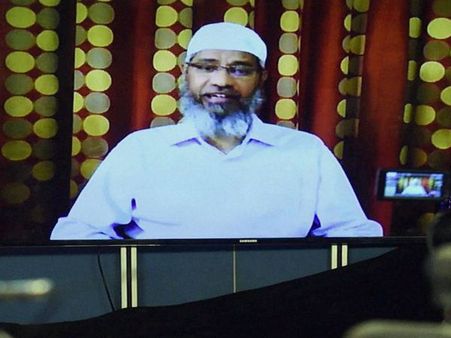 Centre wants in-camera hearing on ban on Zakir Naik’s NGO