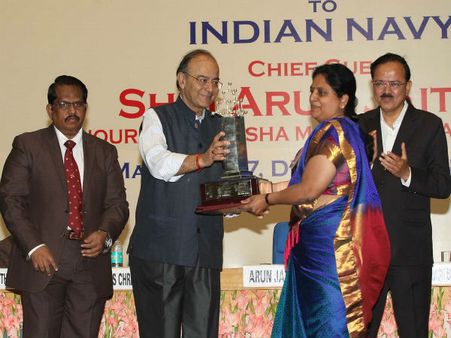 Arun Jaitley hands over three DRDO indigenous systems to Navy