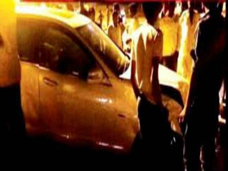 Two separate road accidents kill seven in AP