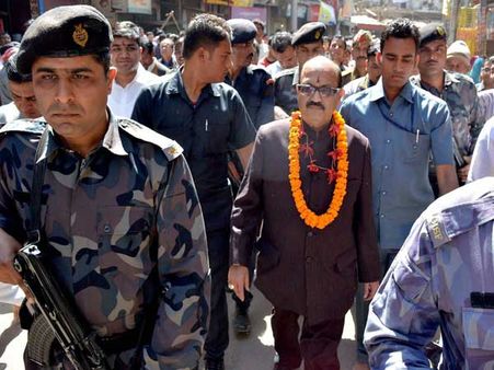 BJP will get full majority in UP, won't wish Akhilesh a win: Amar Singh