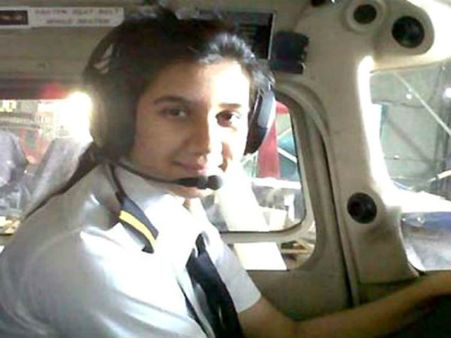 This young, brave Muslim woman from Kashmir ‘flies’ to create records