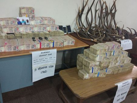 Rs 3 crore in demonetised notes seized in Bengaluru